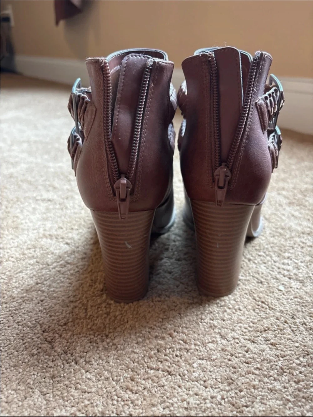 Women's Brown Cutout Block Heel Booties - Stylish Everyday Ankle Boots